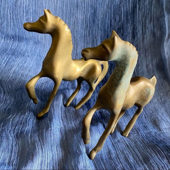 Set of Two Brass Horses - Picture 3 of 9